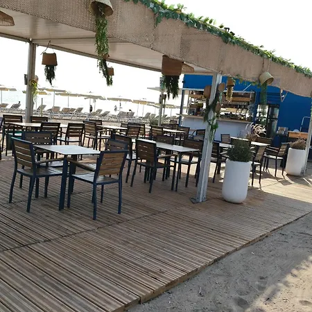 Espectacular Junto Al Mar